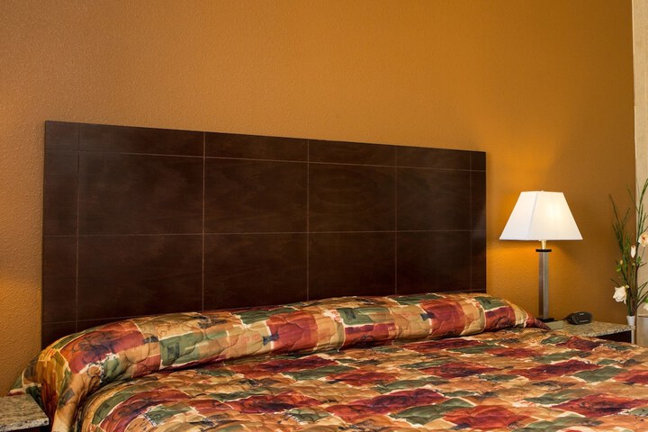 Room 38 of 53