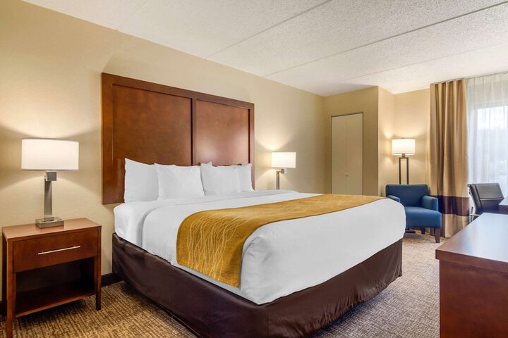 Room 21 of 48