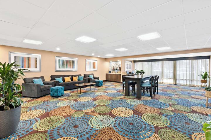 Hotel Interior 11 of 45