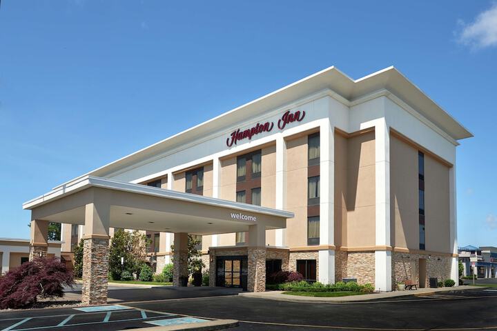 Hotel 2 of 94