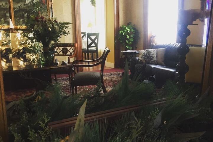 The Mount Vernon Inn