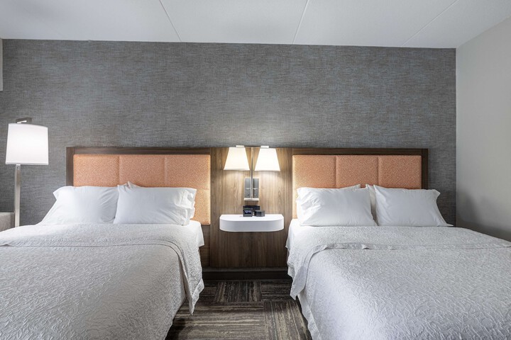 Hampton Inn & Suites Knoxville-Downtown