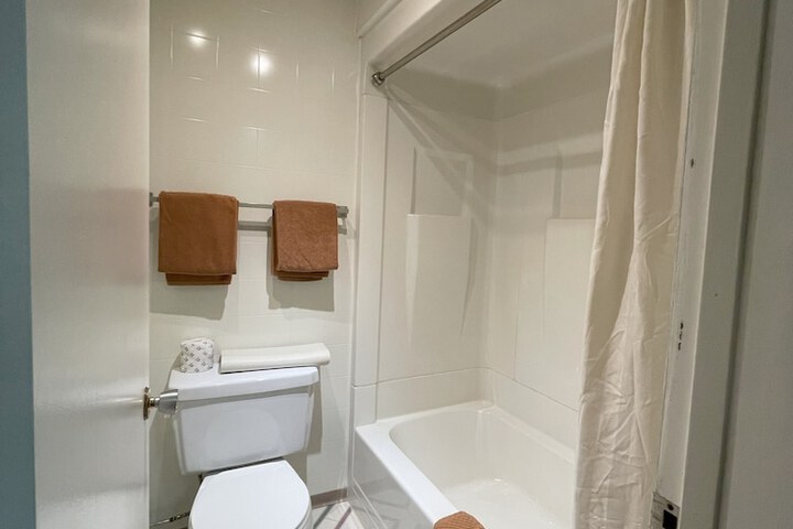 Room 15 of 30