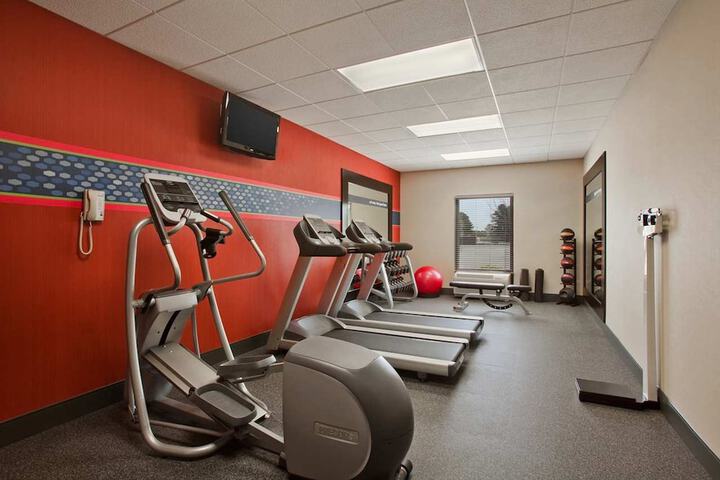 Hampton Inn by Hilton Dunn