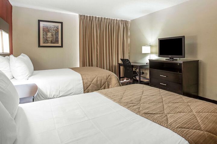 Room 16 of 35