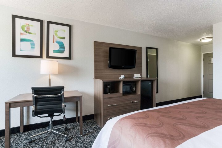 Room 20 of 31
