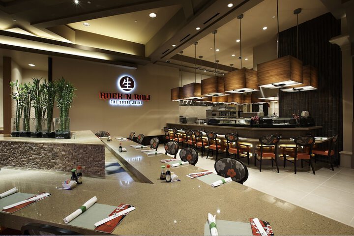 Dining 47 of 119