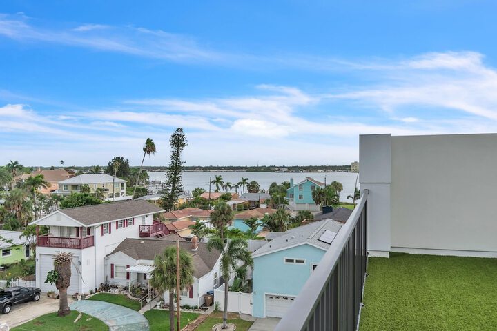Azul Townhomes A1