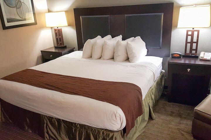 Room 14 of 41