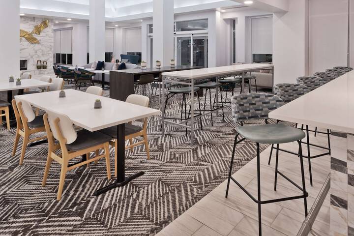 Hotel Interior 16 of 42