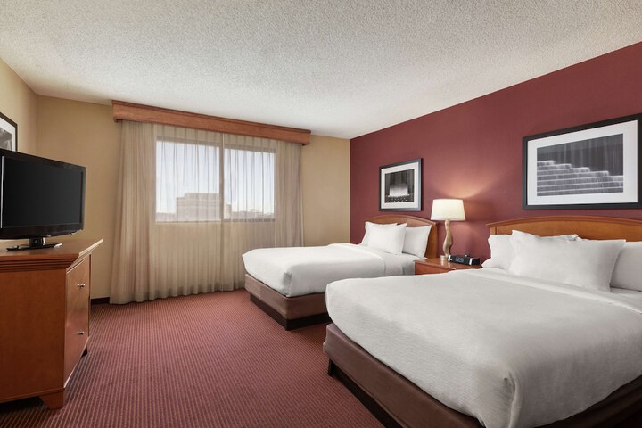 Room 18 of 72