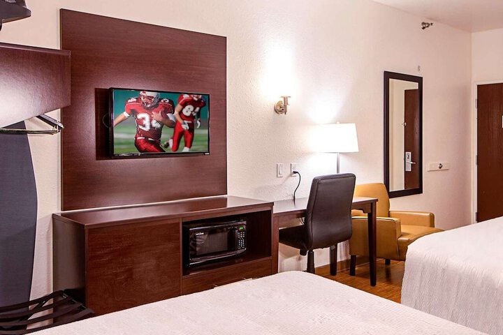 Room 16 of 30