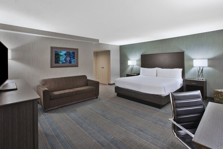 Holiday Inn Columbus Dwtn-Capitol Square by IHG