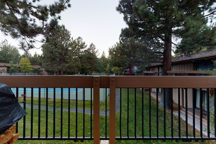Property Grounds 40 of 44