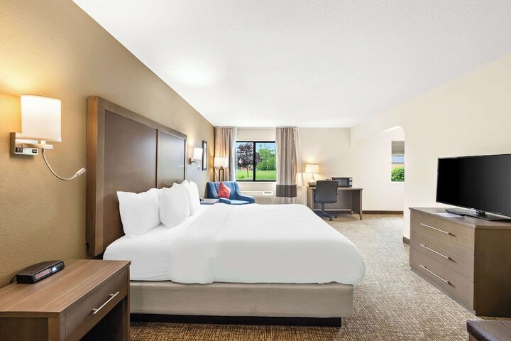 Room 16 of 42