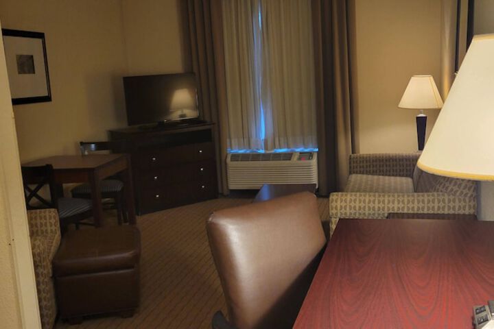 Room 20 of 23