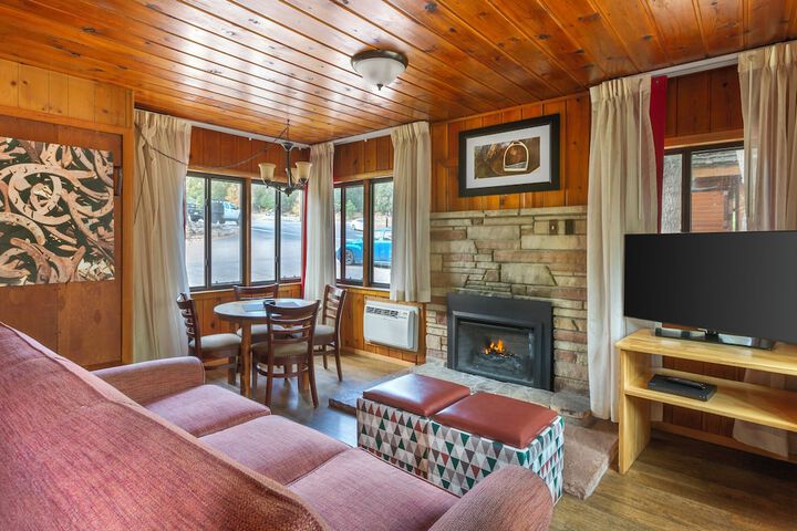 Kohls Ranch Lodge