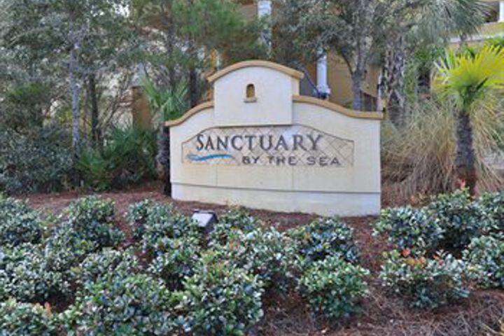 Sanctuary by the Sea by Wyndham Vacation Rentals