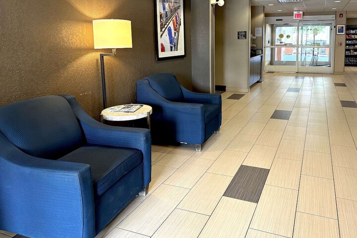 Hotel Interior 11 of 35