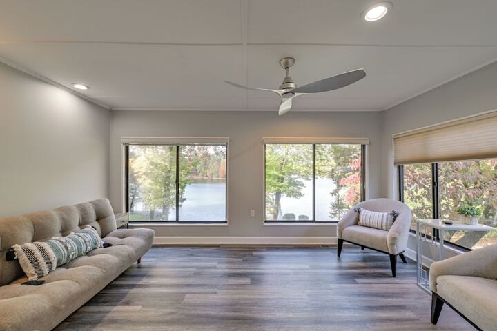 Spacious Lake Norman Retreat w / Boat Ramp!