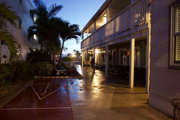 Hotel 3 of 80