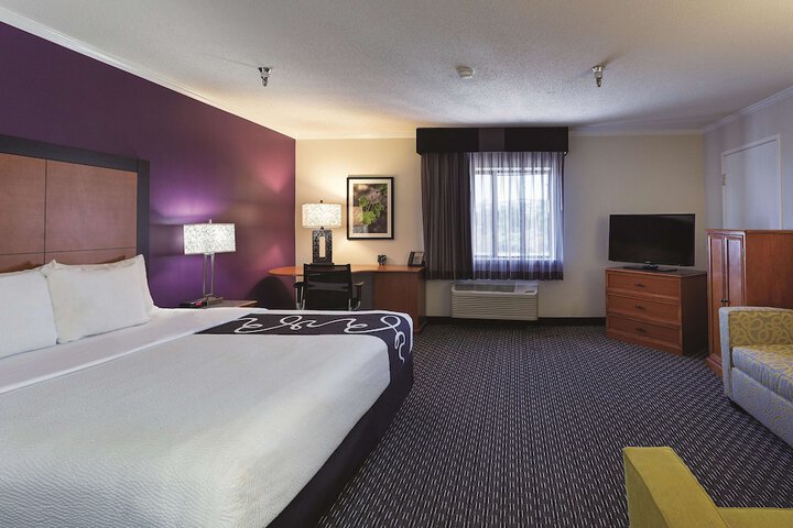 Room 40 of 67