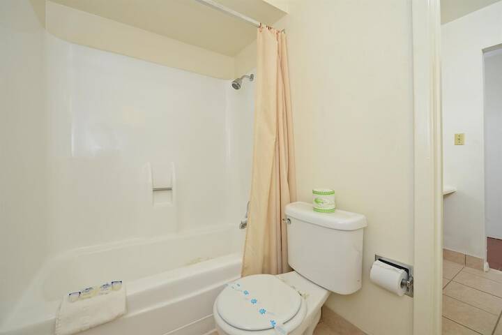 Room 17 of 20