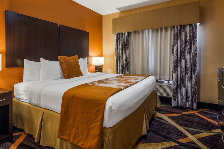 Best Western Plus Whitewater Inn