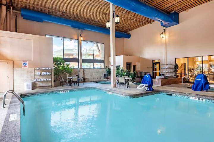 Pool 7 of 39