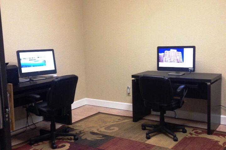 The Suites at Fall Creek
