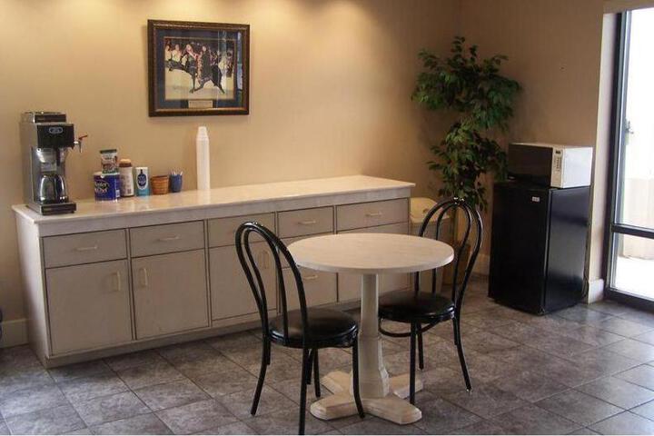 Celebration Inn