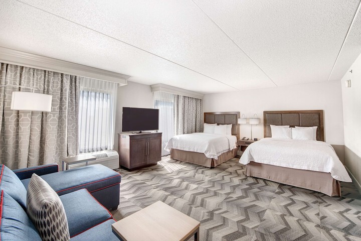 Room 35 of 52
