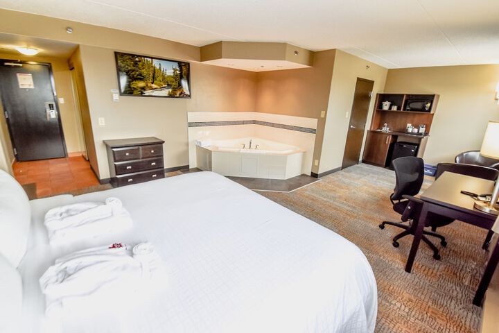 Room 8 of 48