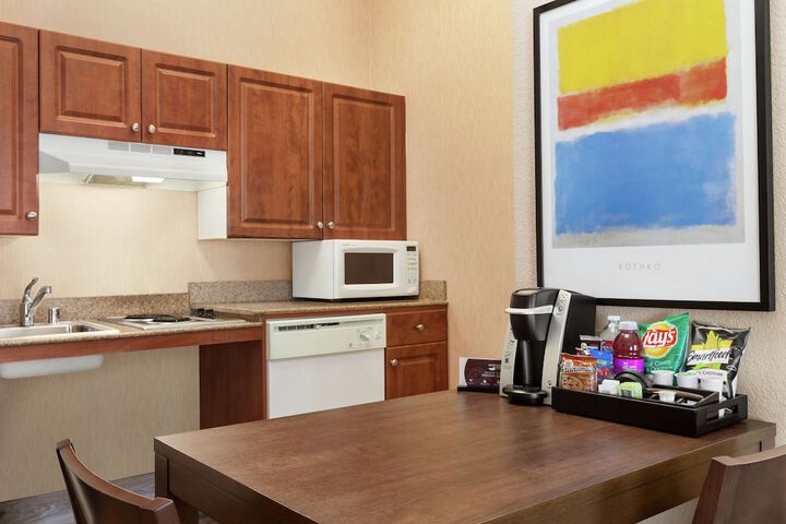 Homewood Suites by Hilton Oakland-Waterfront