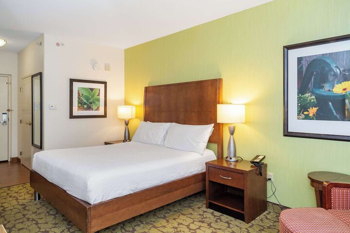 Room 22 of 57