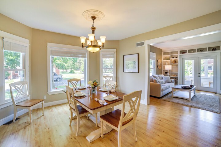 Charming Chesterton Home: w / Idyllic Location!