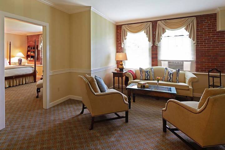 Room 20 of 39