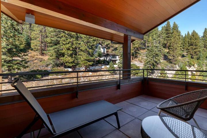 Appreciate this exclusive private penthouse located on Lake Tahoe
