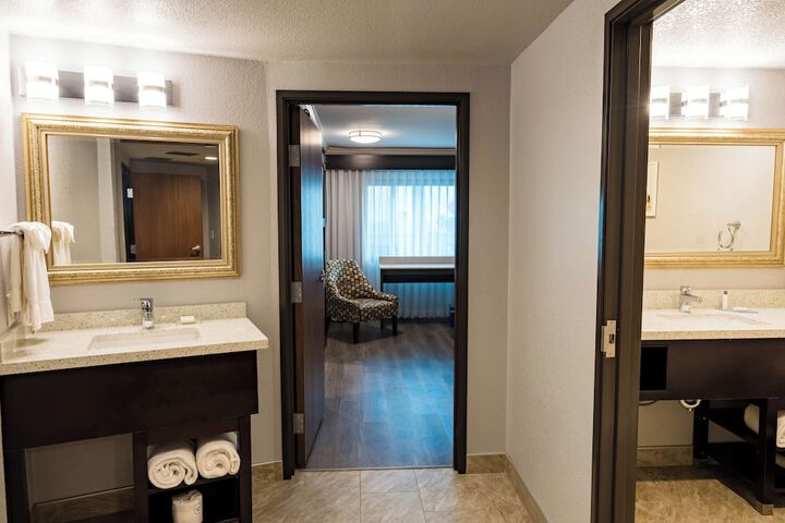 Room 132 of 150