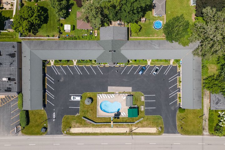 Hotel 8 of 60