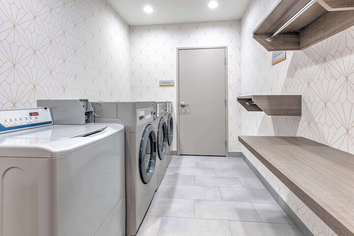 Home2 Suites by Hilton Huntsville Tx