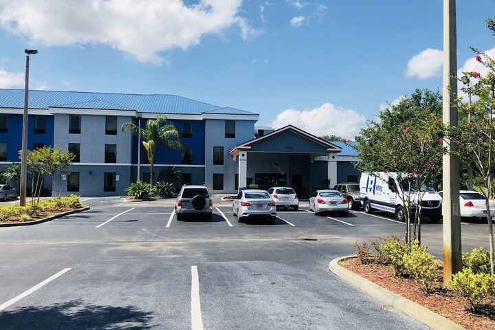 Hotel 2 of 85