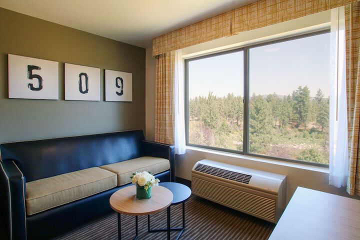 Room 26 of 43