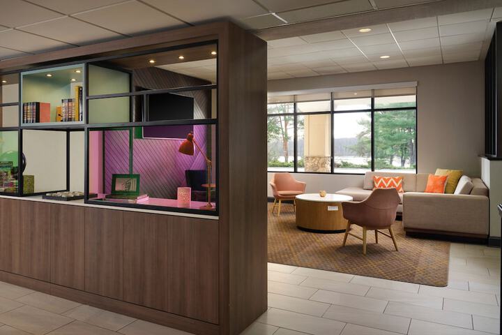 Holiday Inn & Suites Marlborough by IHG