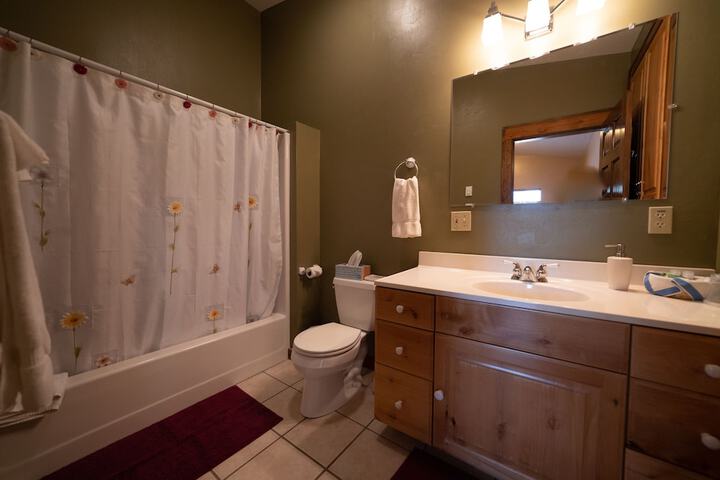 Room 17 of 25