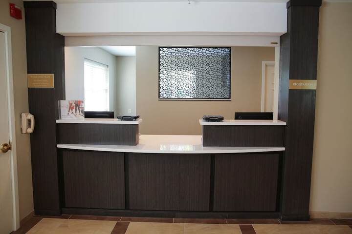 Hotel 5 of 30