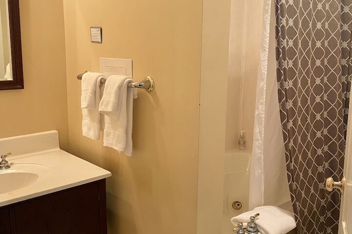 Room 63 of 112