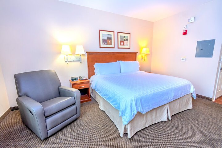 Room 44 of 83