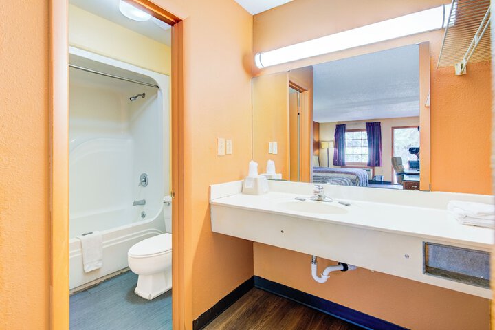 Hotel O Deluxe Inn Kingstree Sc Hwy 52