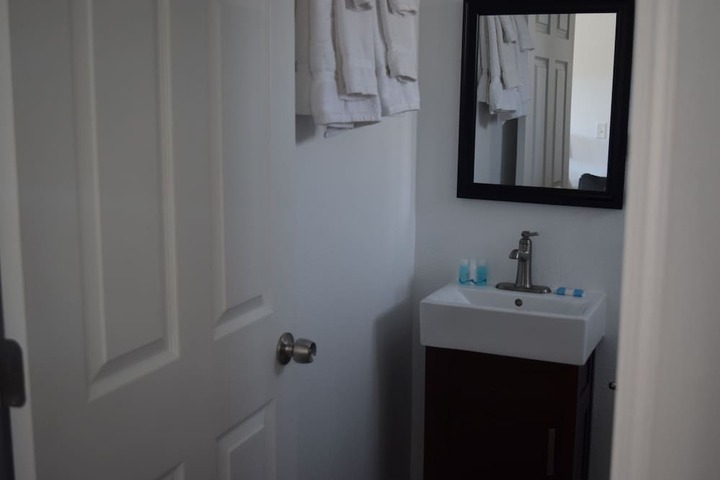Room 46 of 86